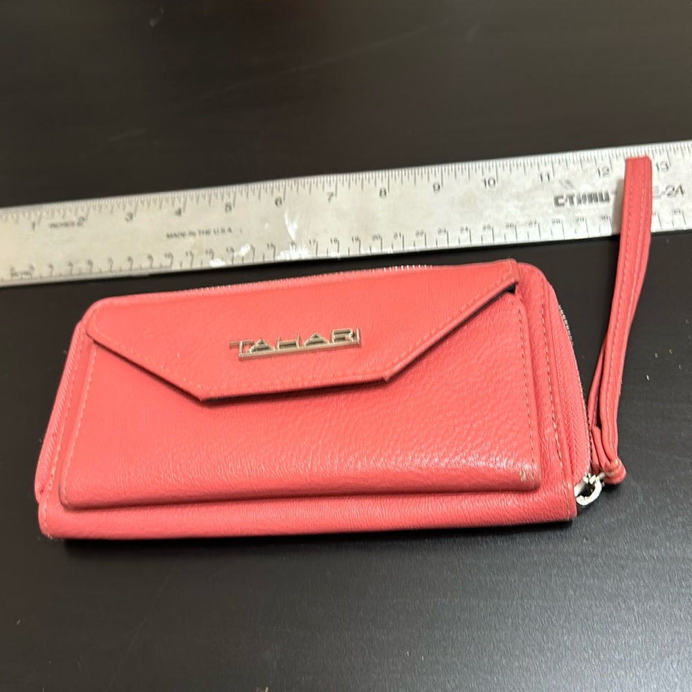 Adorable Tahari pink wristlet! - Picture 1 of 9